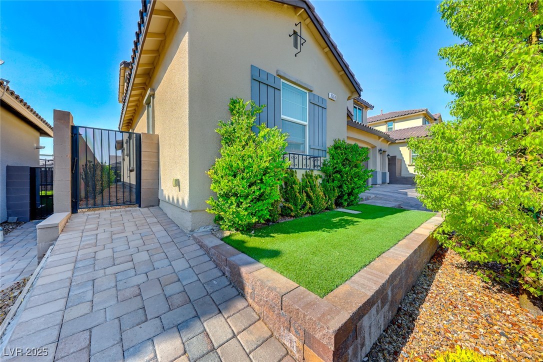3360 Lochside Drive