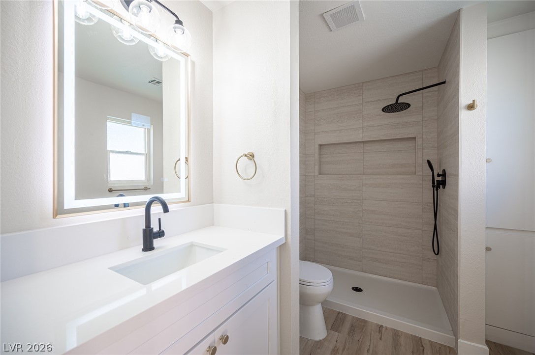 2323 El Cerrito Circle
