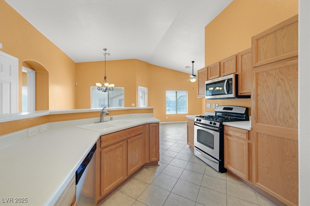 6222 Ordaz Avenue #101, Henderson, Nevada image 8