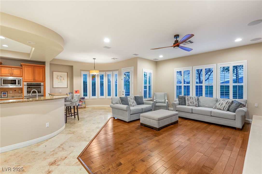 Properties 2 1935 Alcova Ridge Drive