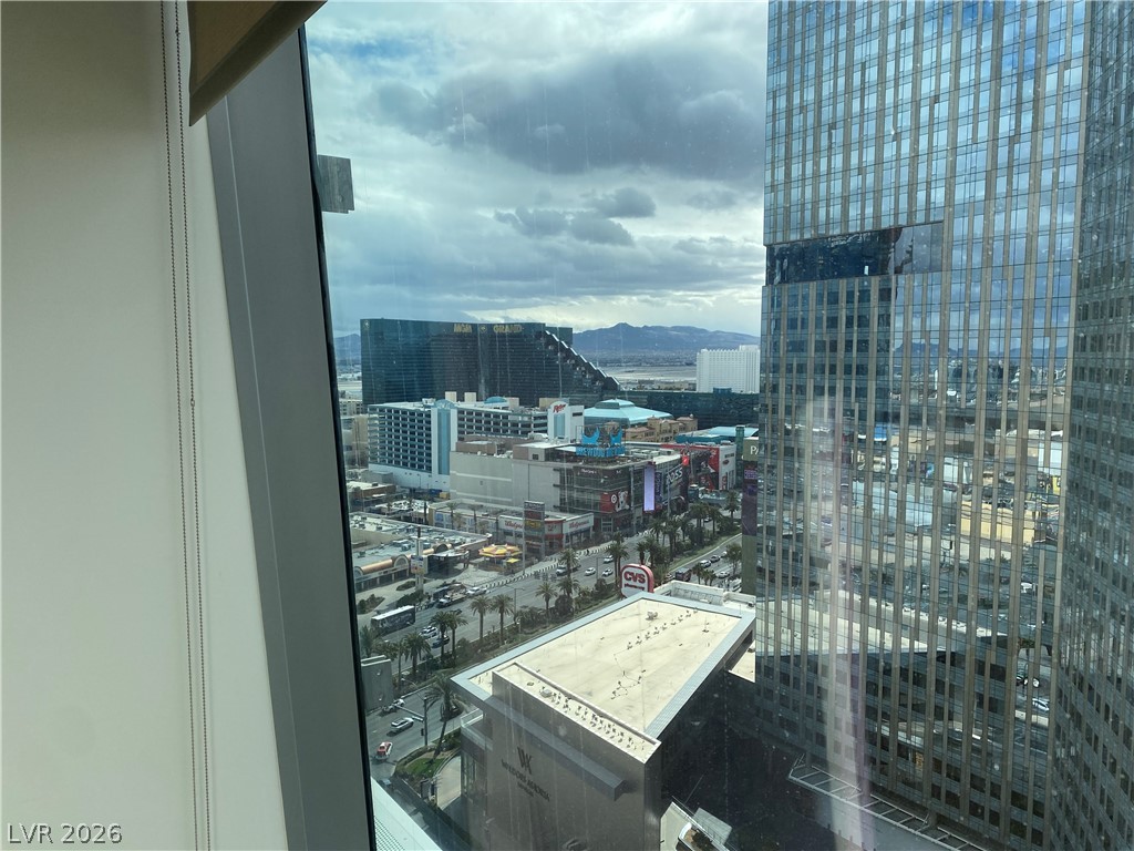 3722 Las Vegas Boulevard 1812