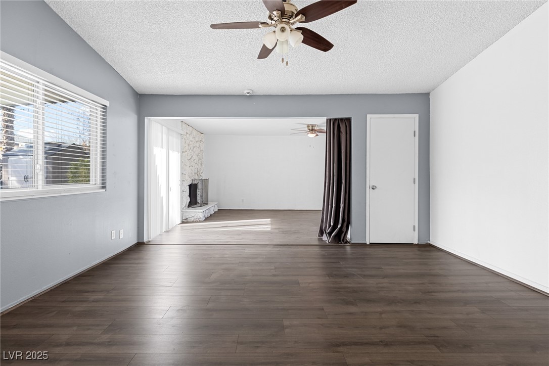 6223 Foothill Boulevard, Las Vegas, Nevada image 8