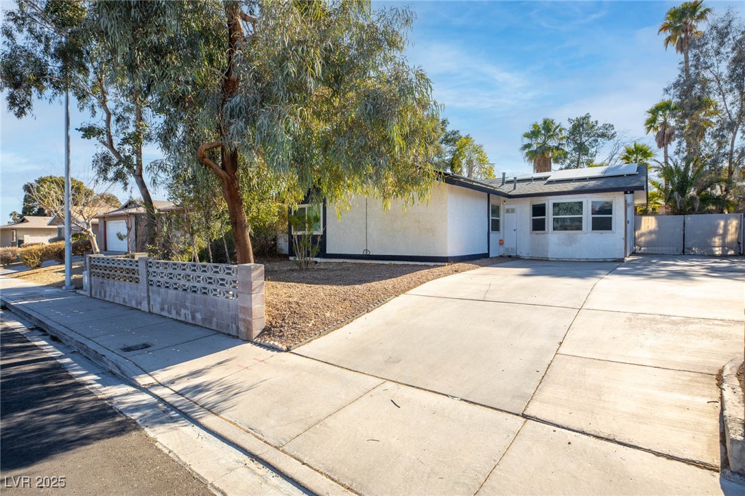 6223 Foothill Boulevard, Las Vegas, Nevada image 22