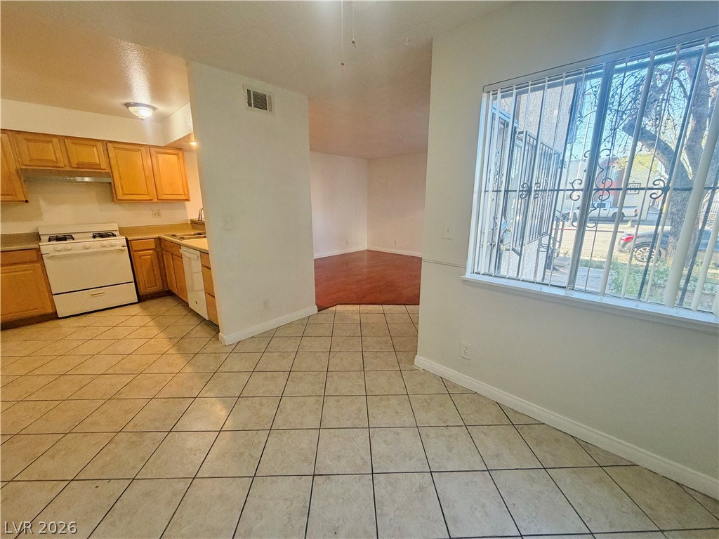 4264 Tara Avenue 1(A)