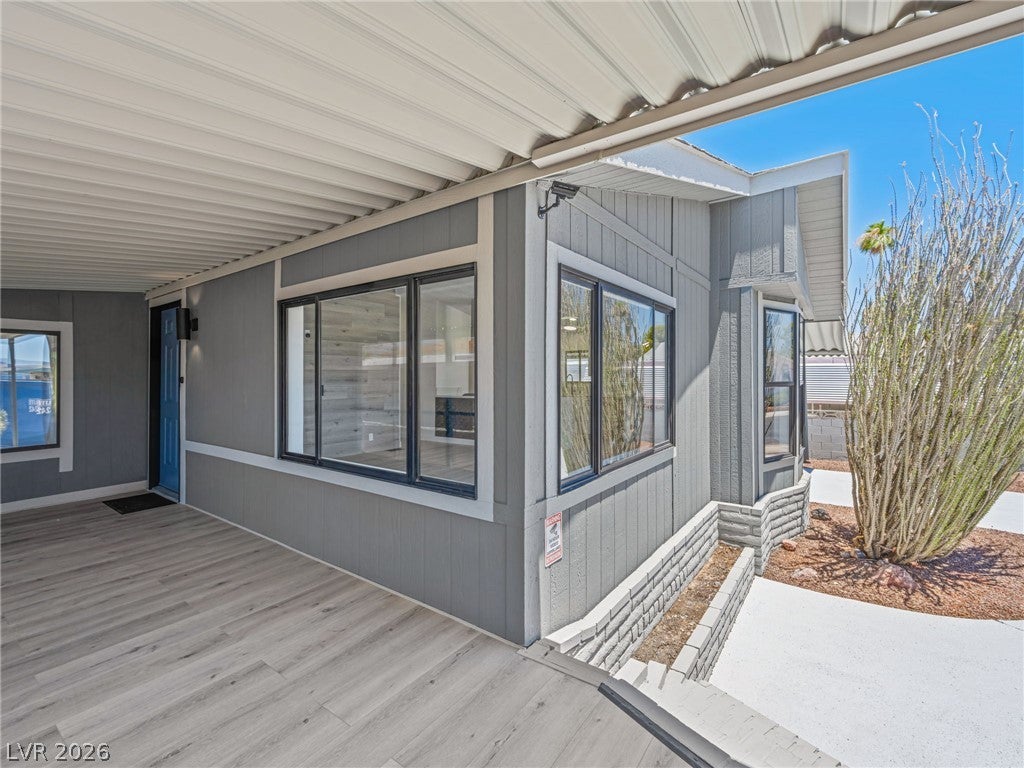 5466 Petaca Road