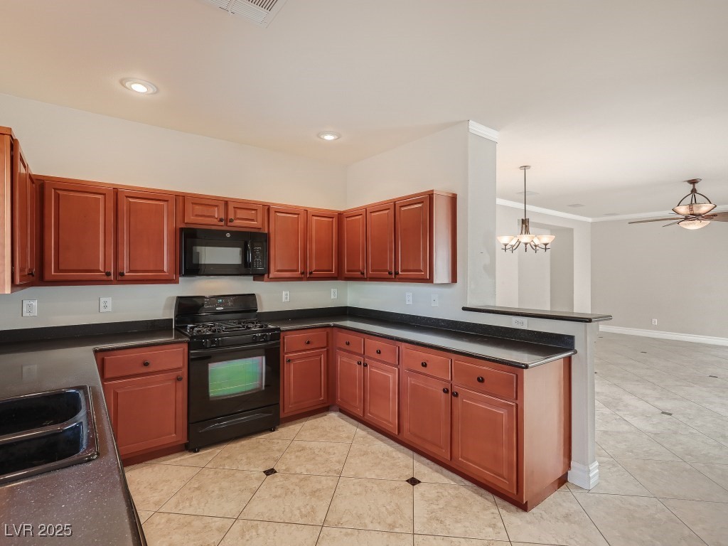 1115 Aldenwood Avenue, Las Vegas, Nevada image 11