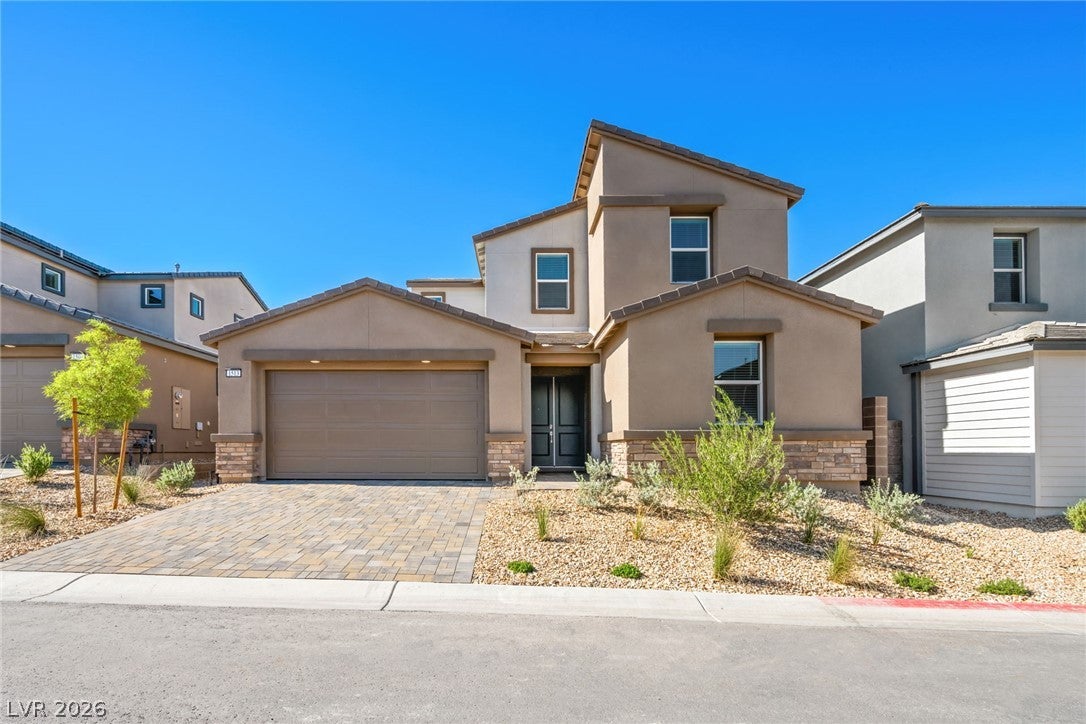 1513 Capri Cascades Court