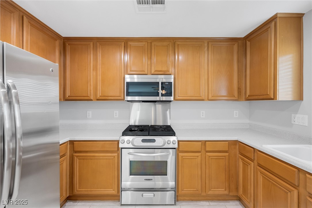 3314 Villa Fiori Avenue, Las Vegas, Nevada image 6