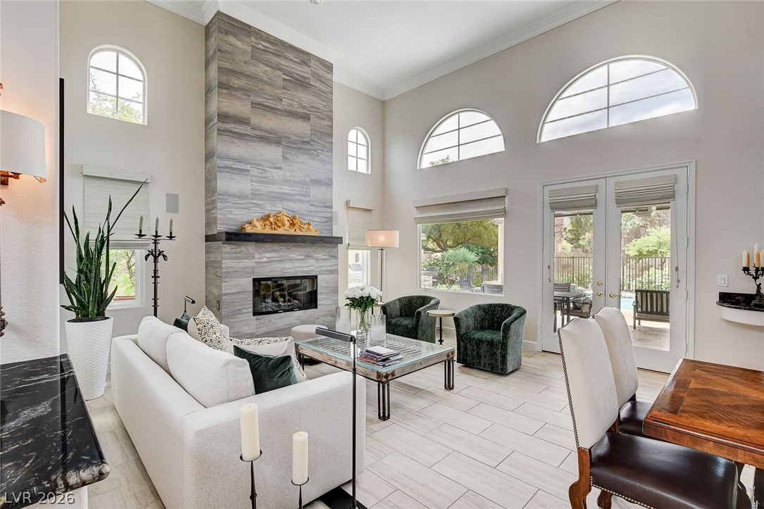 2717 Turtle Head Peak Drive