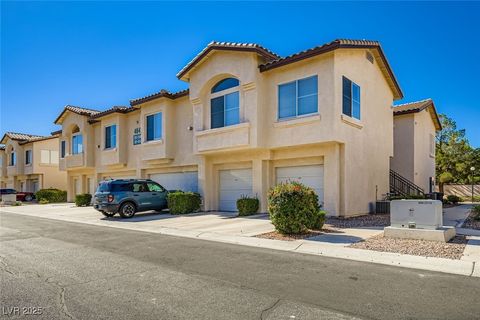 Photo of 4941 Black Bear Road #203, Las Vegas, NV 89149 (MLS # 2730752) Photo of 4941 Black Bear Road #203, Las Vegas, NV 89149 (MLS # 2730752)