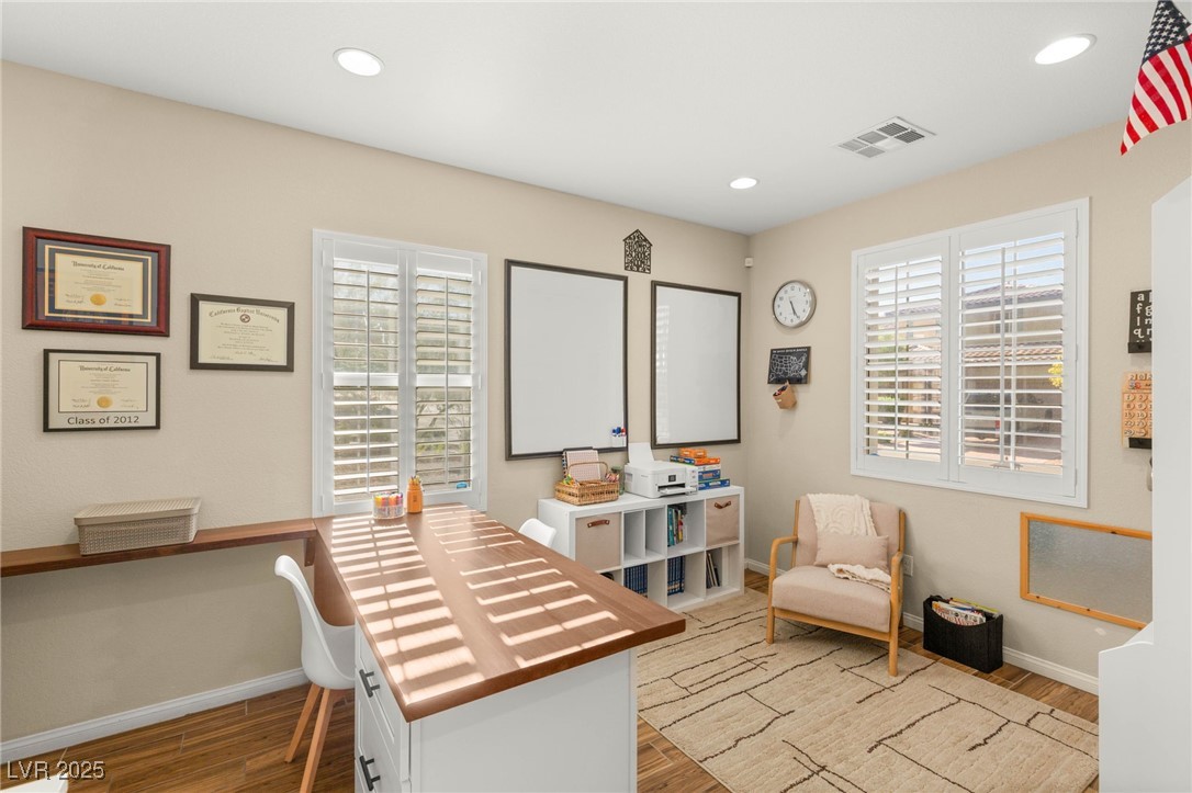 Las Vegas, Nevada 89141, United States, 3 Bedrooms Bedrooms, ,2 BathroomsBathrooms,Residential,Active,182352