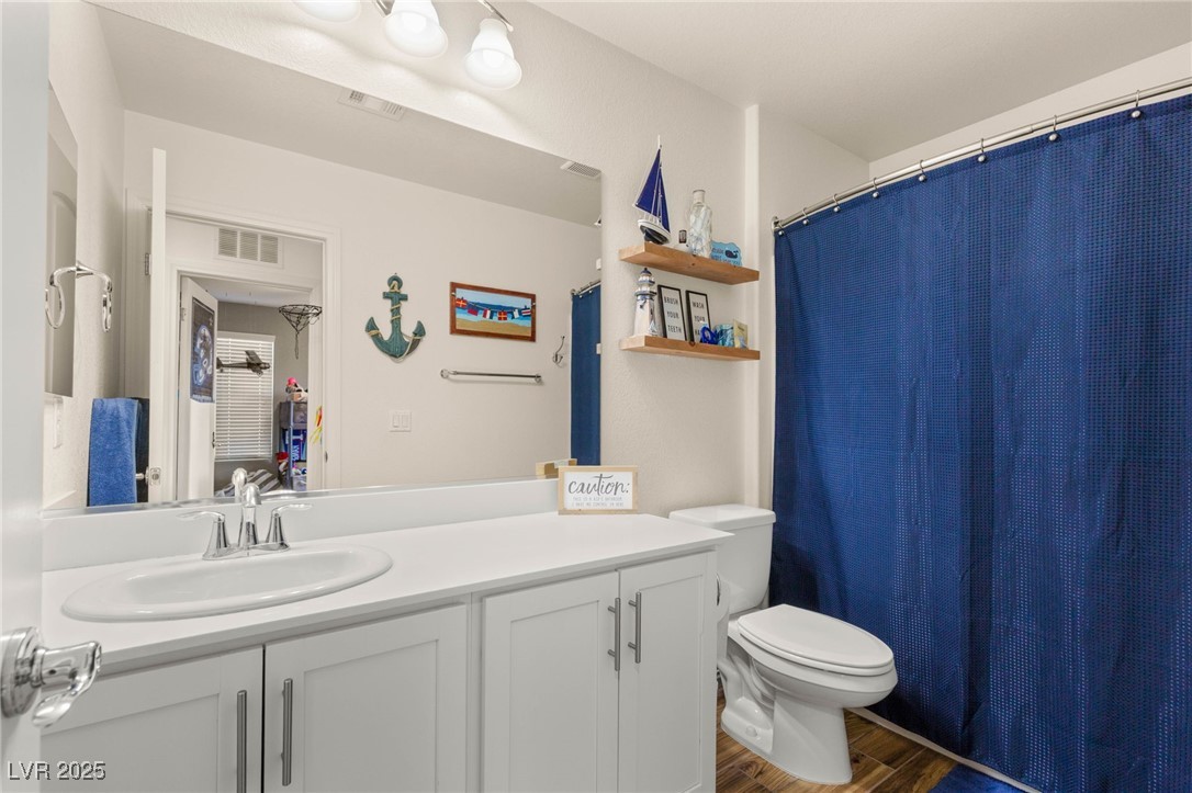 Las Vegas, Nevada 89141, United States, 3 Bedrooms Bedrooms, ,2 BathroomsBathrooms,Residential,Active,182352