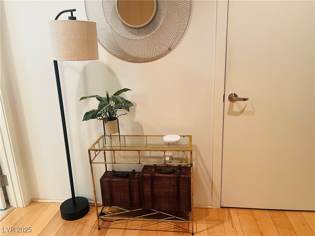 353 E Bonneville Avenue 573