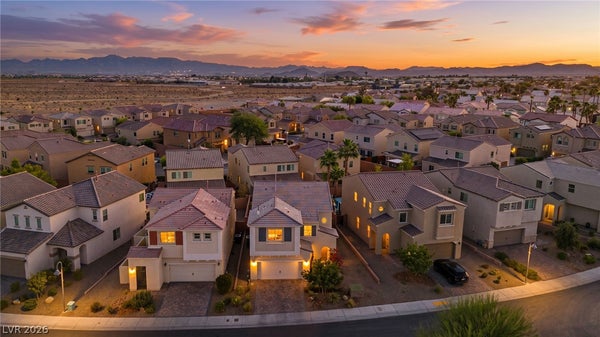 317 GLACIER MEADOW RD, LAS VEGAS, NV 89148 - Image ea341e55125842a06de996c59cd0bd96/3691647659