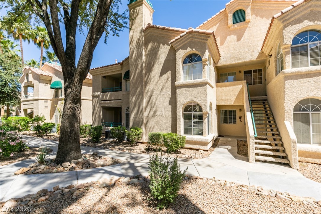2251 Wigwam Parkway 1016