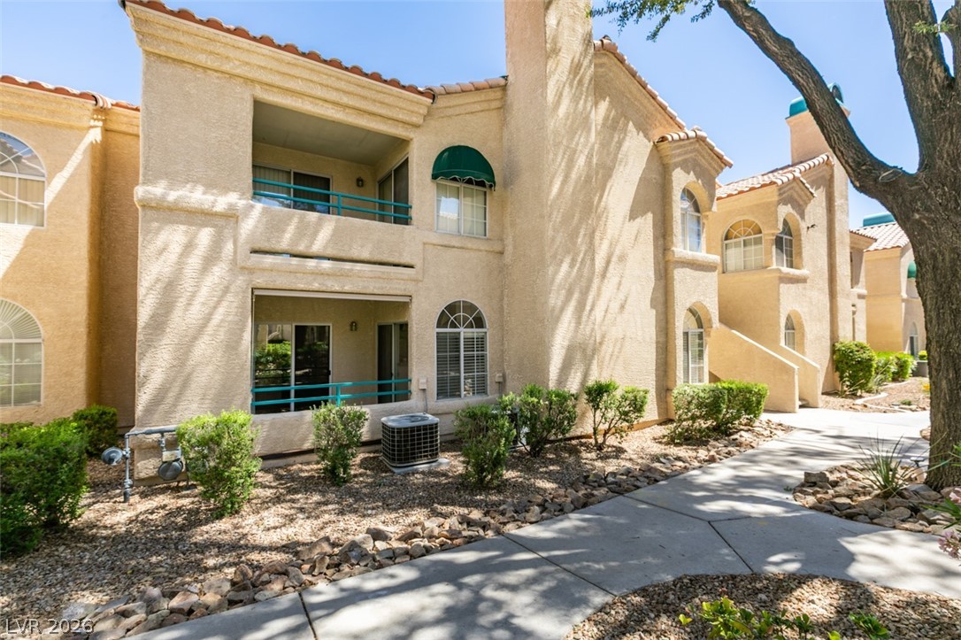 2251 Wigwam Parkway 1016