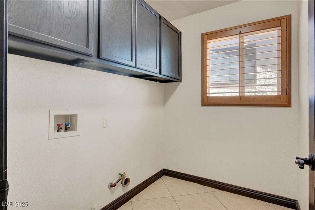 Las Vegas, Nevada 89131, United States, 3 Bedrooms Bedrooms, ,3 BathroomsBathrooms,Residential,Active,219577