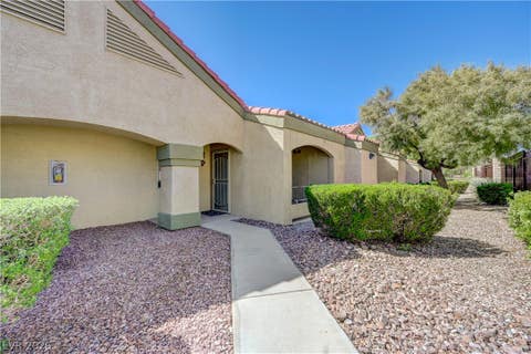 Condo For Rent - 7885 W Flamingo Road #1050<br/> Clark County, Las Vegas, NV 89147