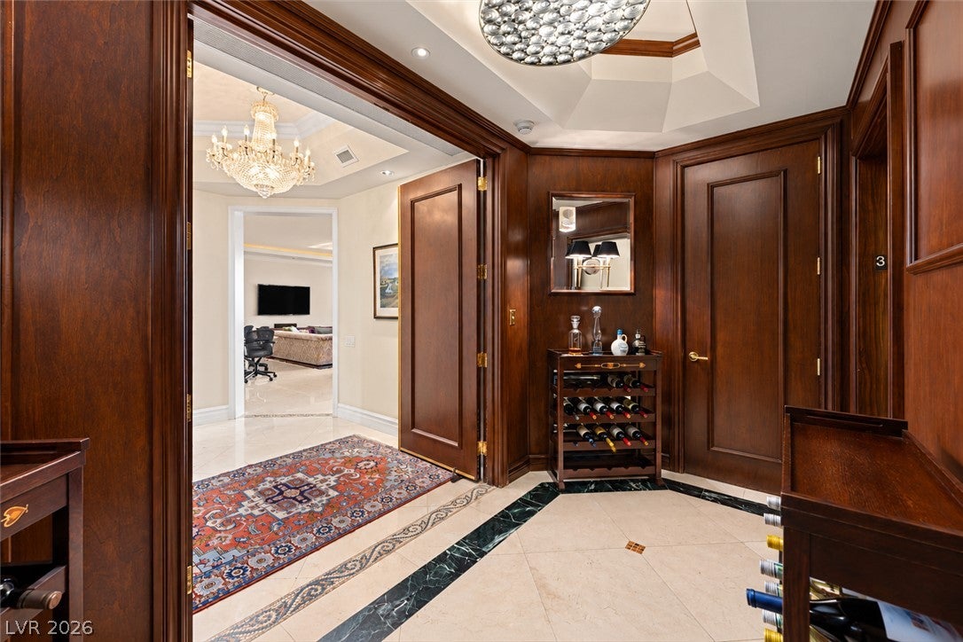 2747 Paradise Road PH 3002