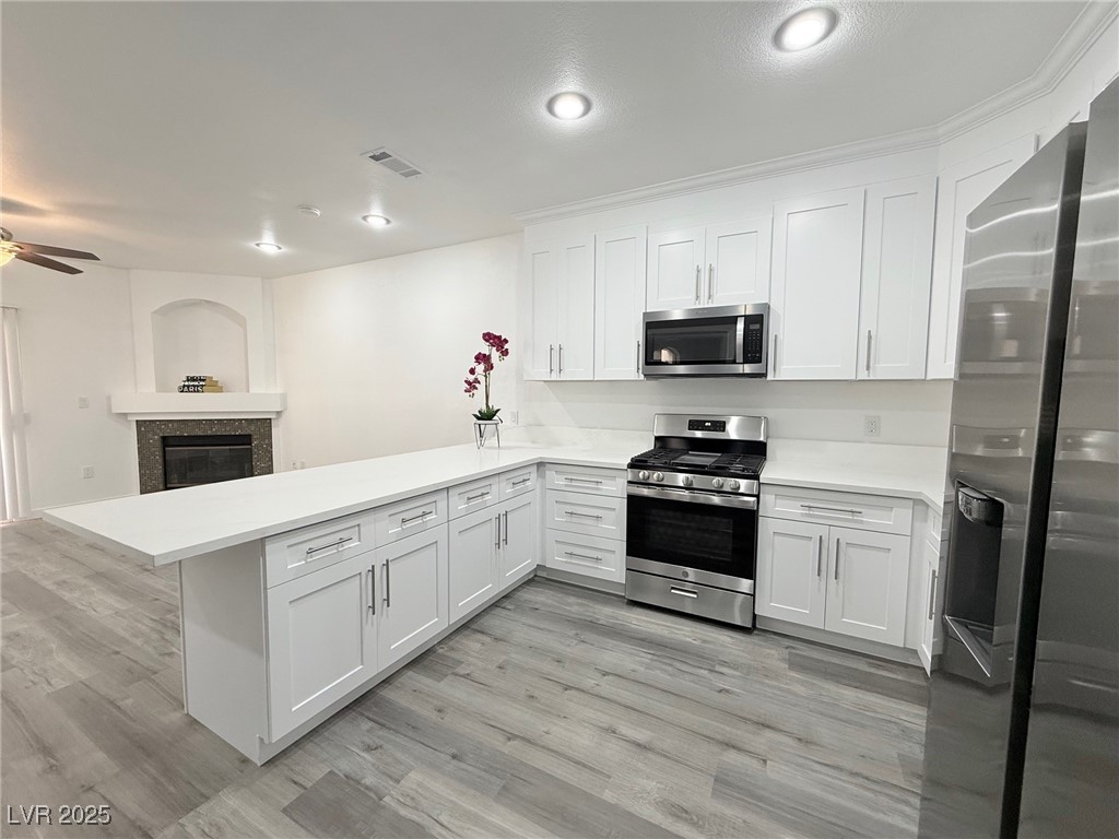 5415 W Harmon Avenue 1006