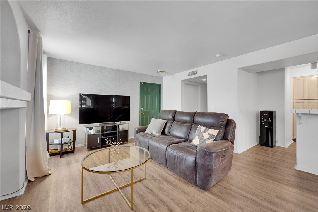 7950 W Flamingo Road 1024