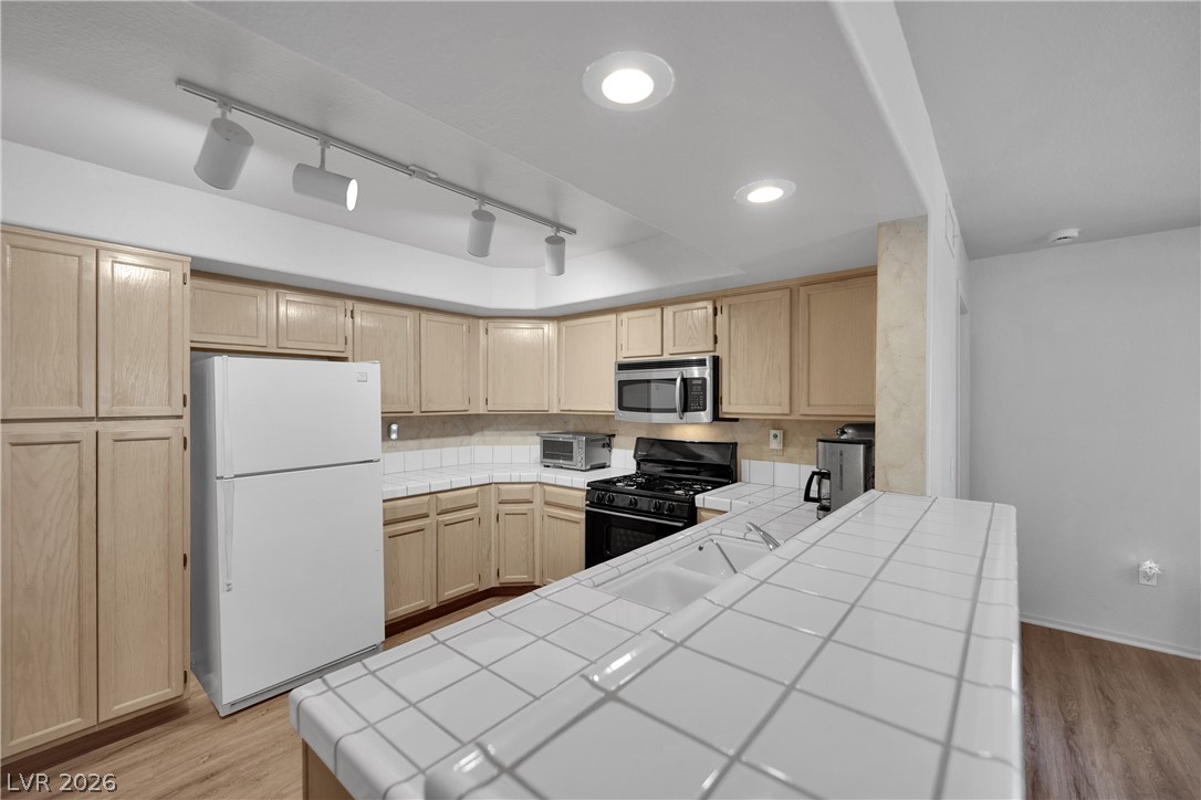 7950 W Flamingo Road 1024