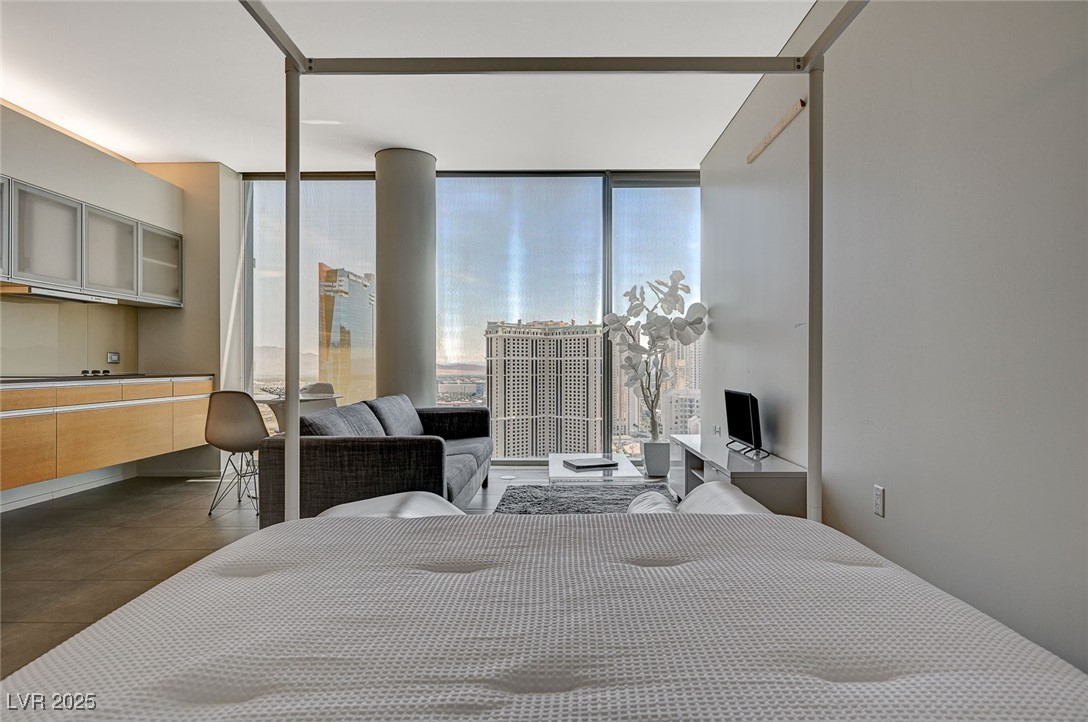 3722 Las Vegas Boulevard #2204, Las Vegas, Nevada image 15