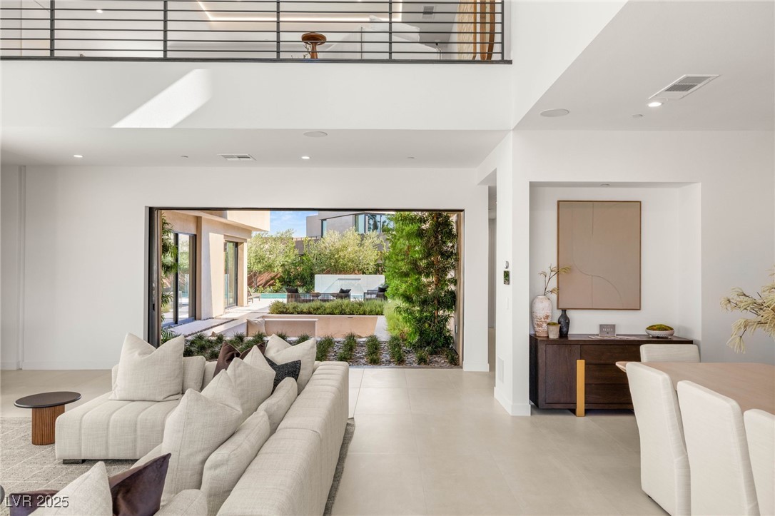 7385 Heron Canyon Court