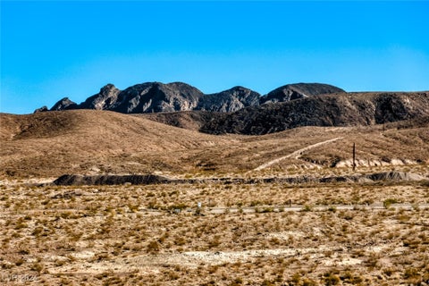 Tiny photo for 14 Pyrenees Court, Henderson, NV 89011 (MLS # 2631327)