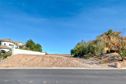 Tiny photo for 14 Pyrenees Court, Henderson, NV 89011 (MLS # 2631327)