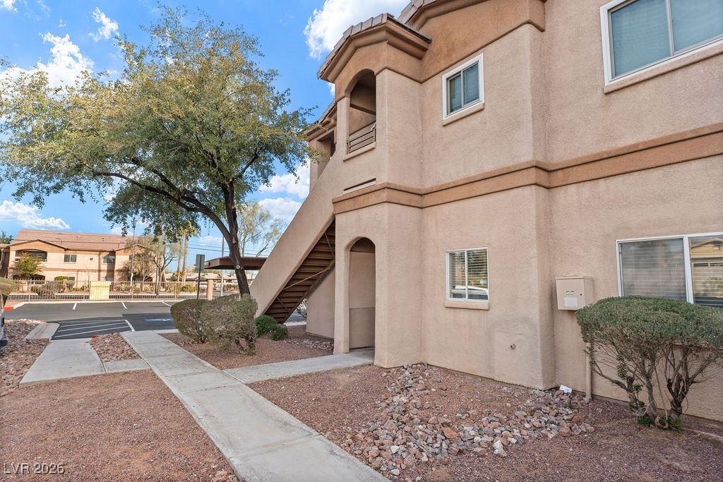 5751 E Hacienda Avenue 112