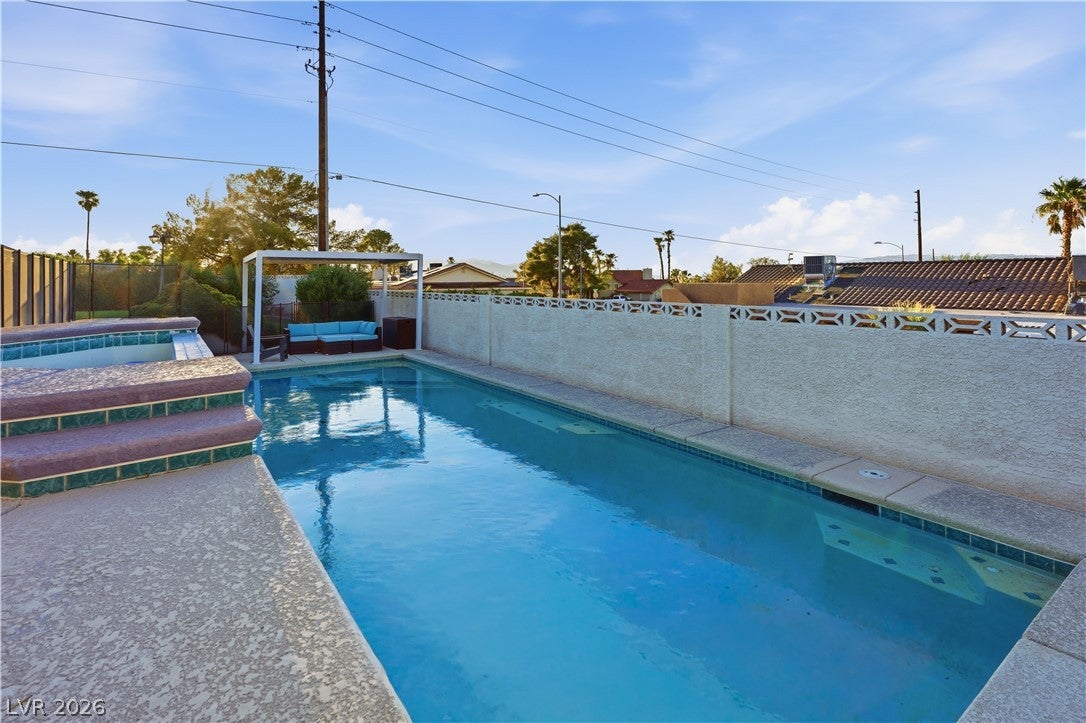 100 E Highland Drive