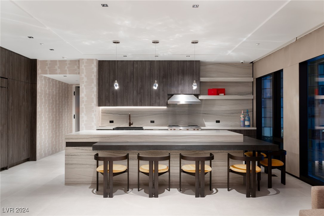 Las Vegas, Nevada 89158, United States, 2 Bedrooms Bedrooms, ,3 BathroomsBathrooms,Residential,Active,27077