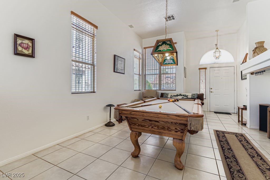 4289 Chocolate Street