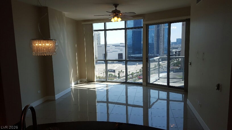 200 W Sahara Avenue 2004