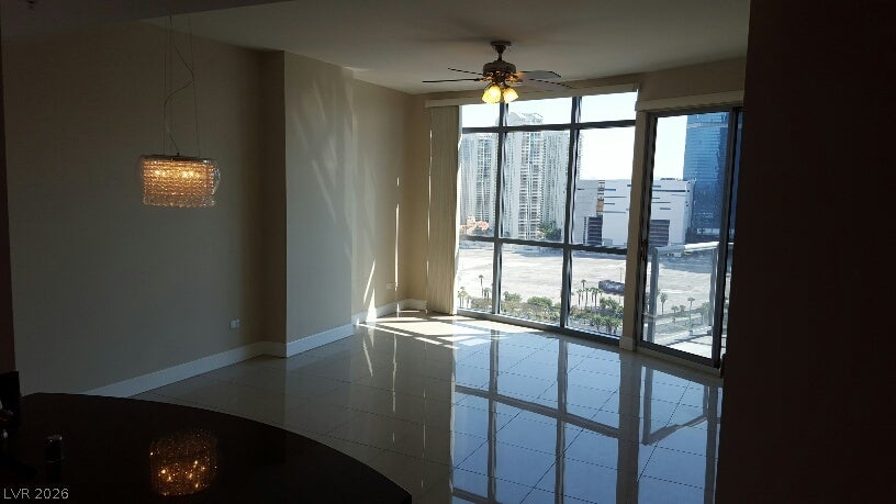 200 W Sahara Avenue 2004
