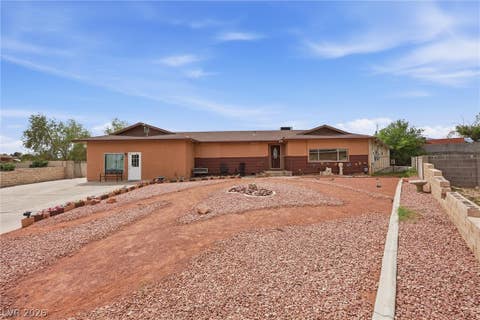 Homes For Sale - 4304 Ivory Circle<br/> Las Vegas, NV 89130