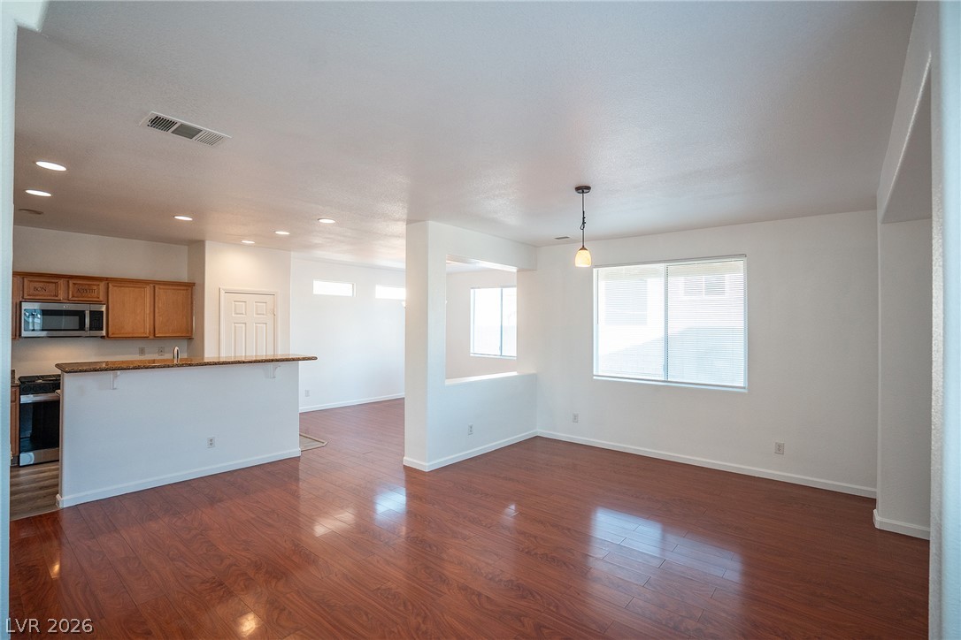 9068 Bold Venture Court