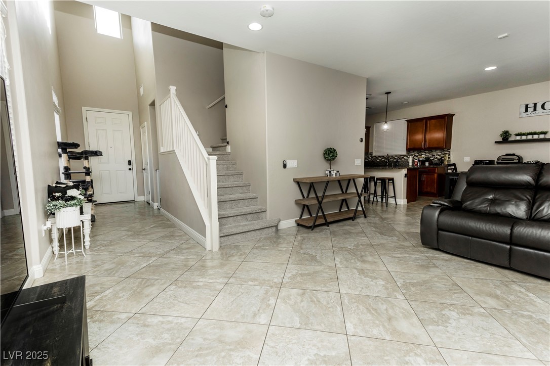 7652 Silver Baron Road