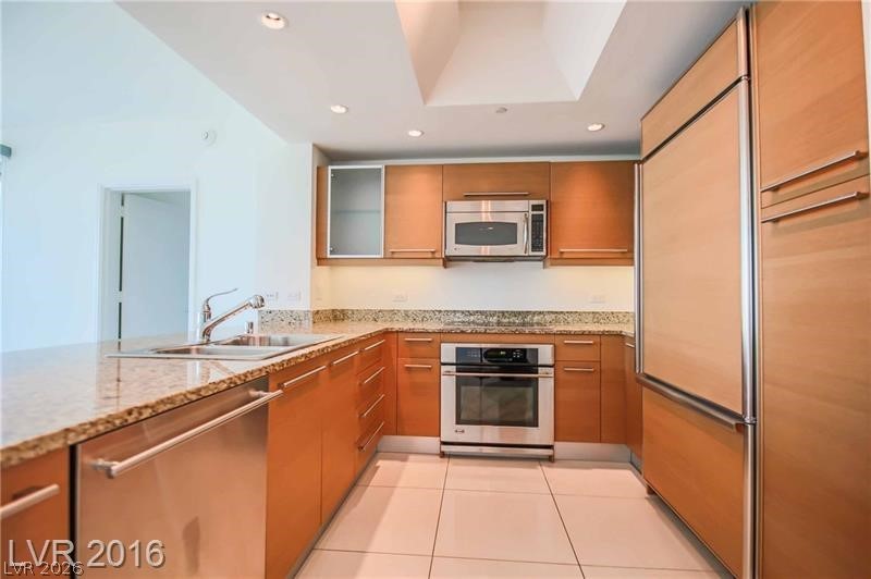 222 Karen Avenue 2601