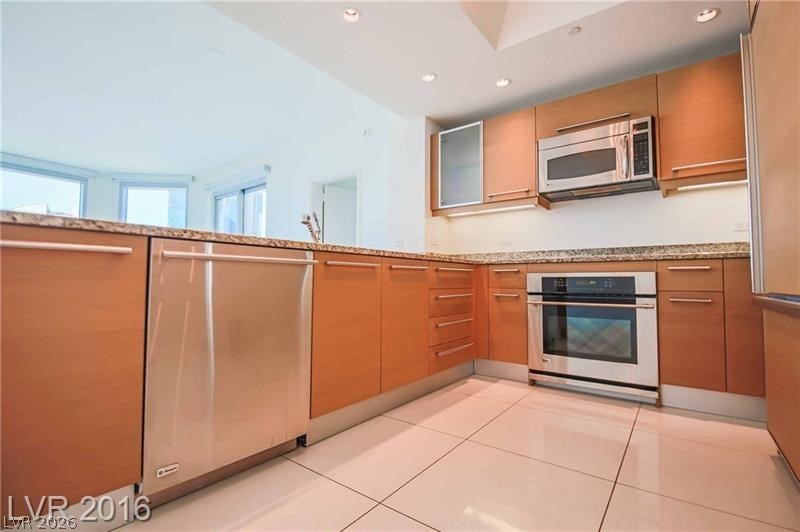 222 Karen Avenue 2601