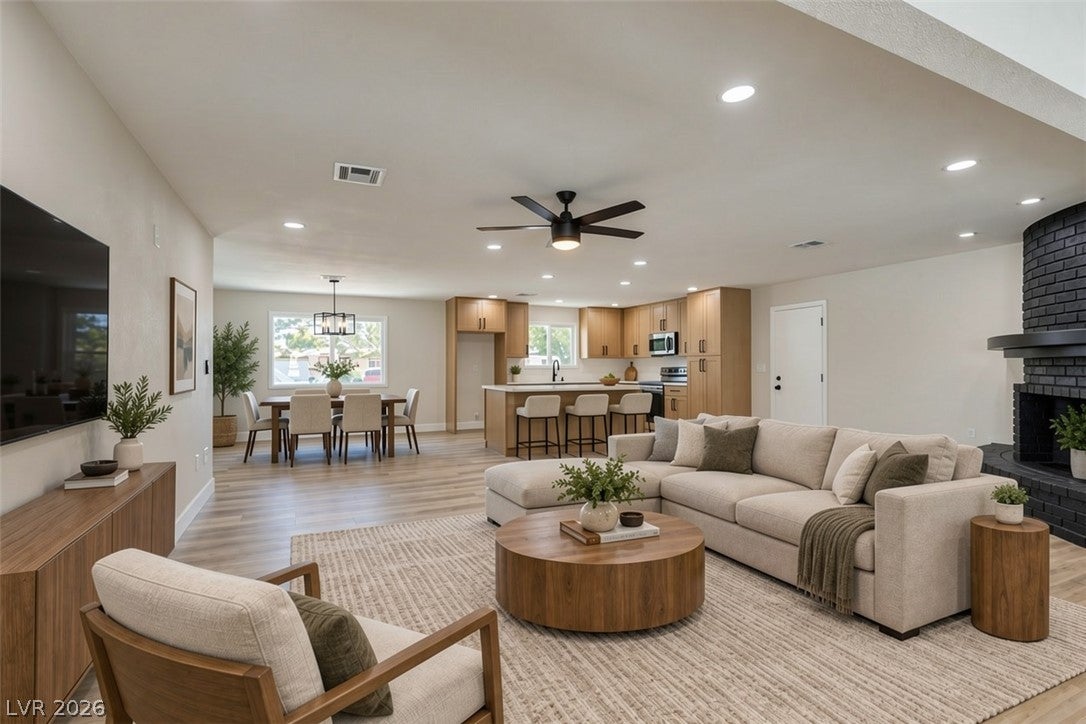 4016 Roxanne Drive