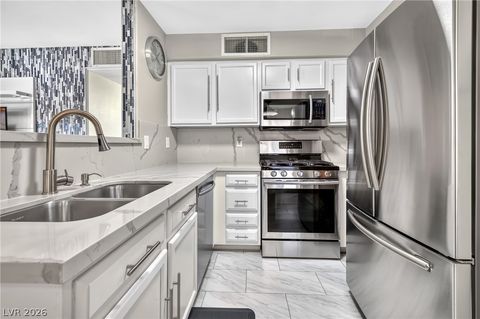 Condo For Sale - 3078 Tarpon Drive #203<br/> Las Vegas, NV 89120
