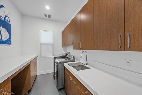 Tiny photo for 5 Gemstar Lane, Las Vegas, NV 89135 (MLS # 2765617)