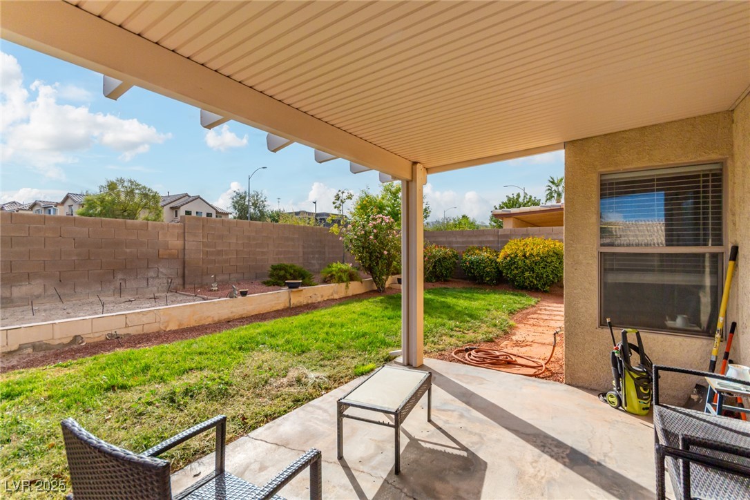 8233 Valley Stream Avenue, Las Vegas, Nevada image 34