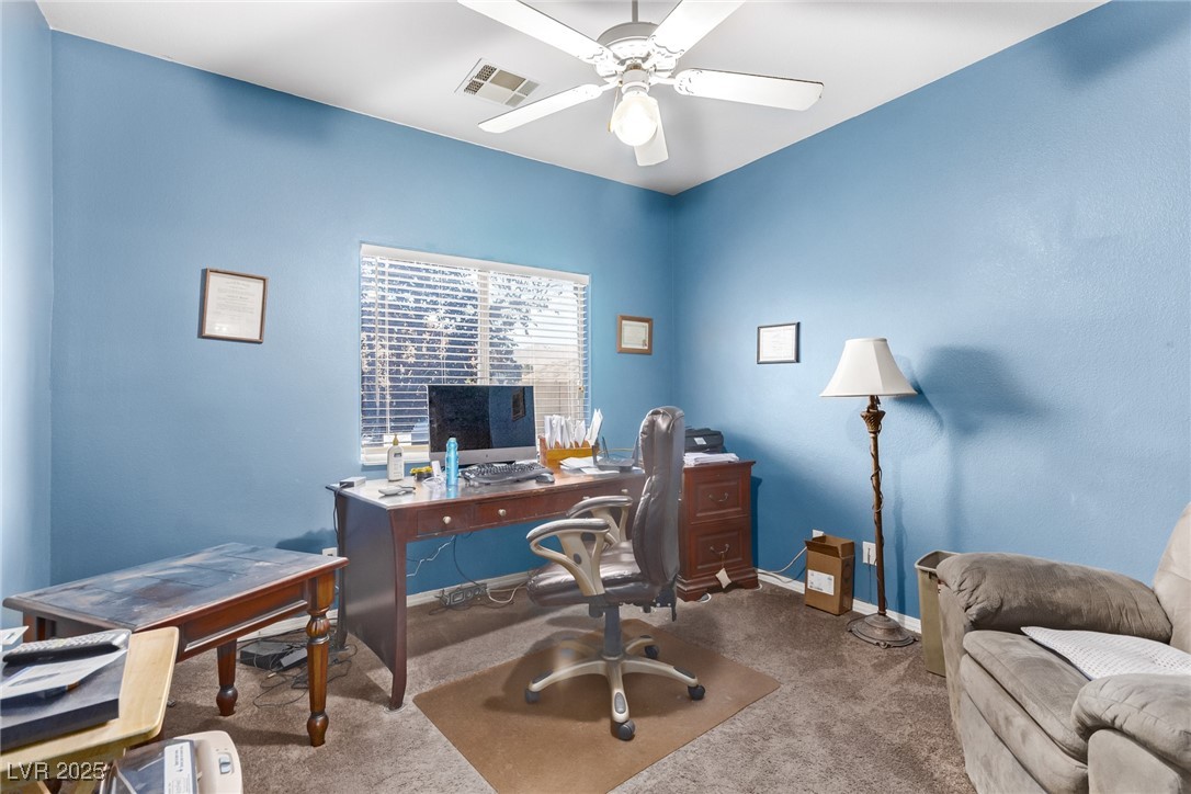 8233 Valley Stream Avenue, Las Vegas, Nevada image 30