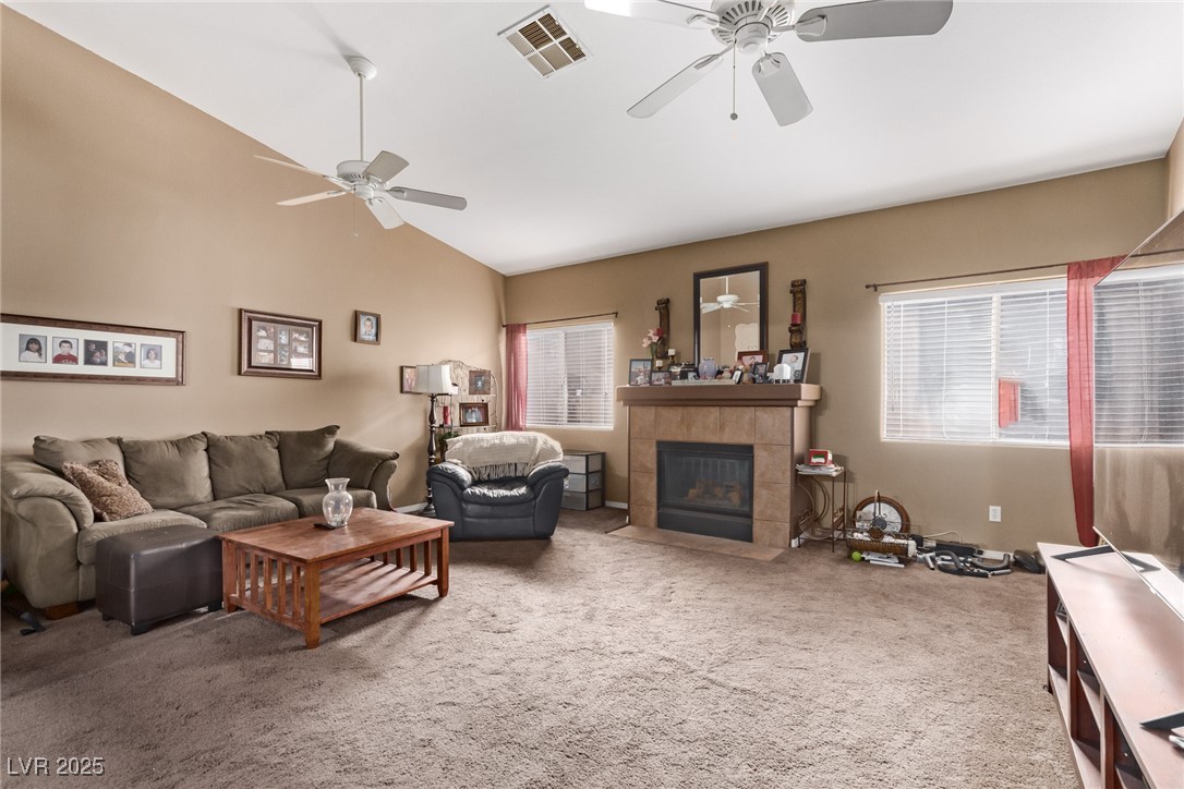 8233 Valley Stream Avenue, Las Vegas, Nevada image 11