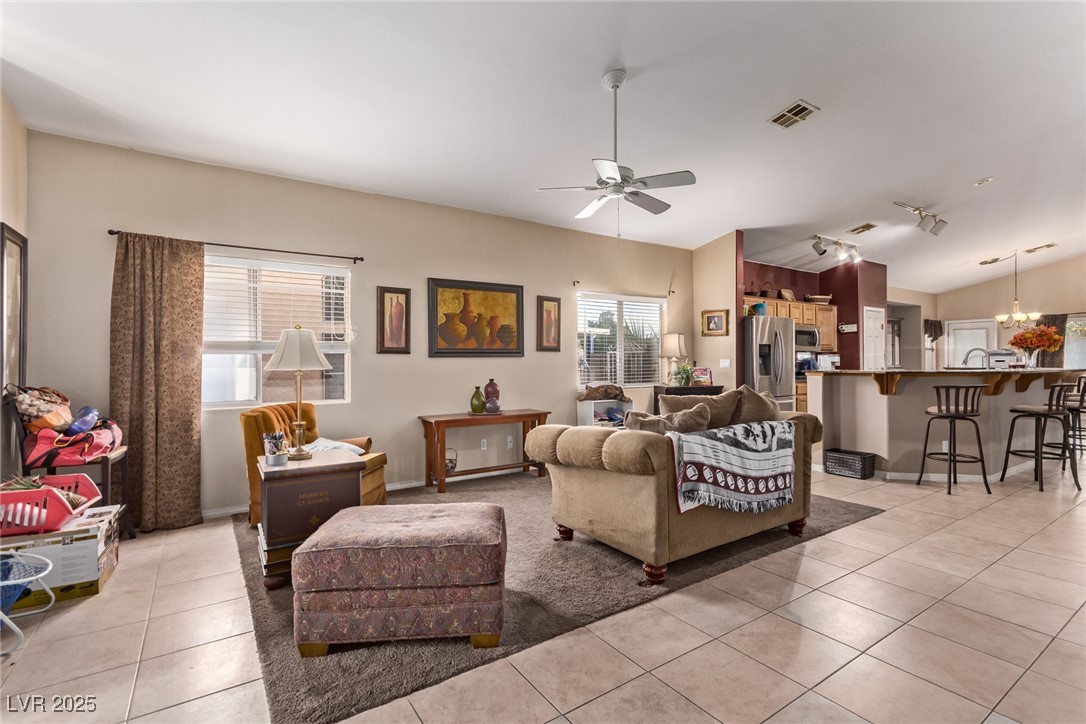 8233 Valley Stream Avenue, Las Vegas, Nevada image 6
