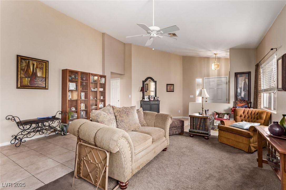 8233 Valley Stream Avenue, Las Vegas, Nevada image 5