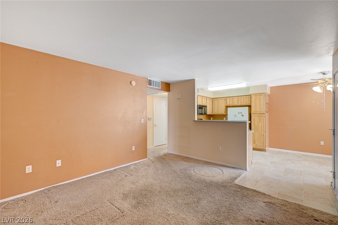5710 E Tropicana Avenue 1032